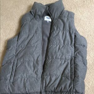 Old Navy Puffer Vest XL